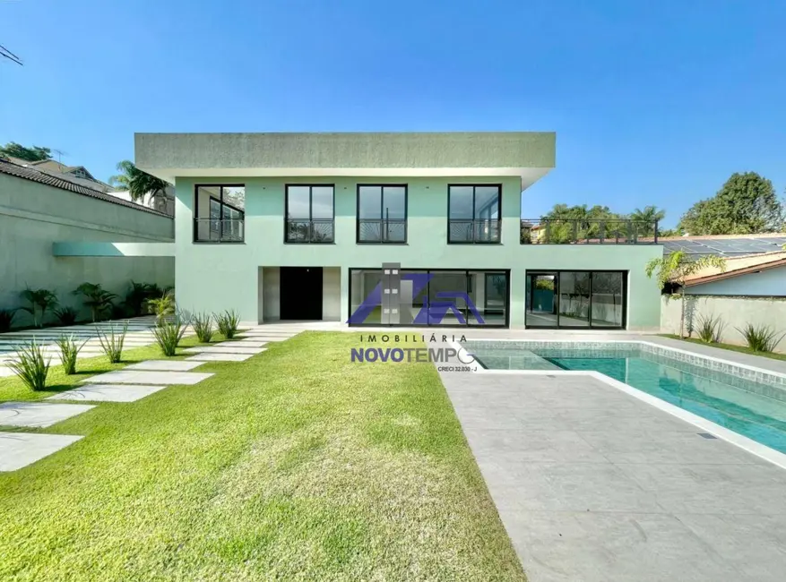 Sobrado com 4 quartos à venda, 1162m2 em Jardim Passárgada I, Cotia - SP - imagem 4 Foto 4 de Sobrado com 4 quartos à venda, 1162m2 em Jardim Passárgada I, Cotia - SP