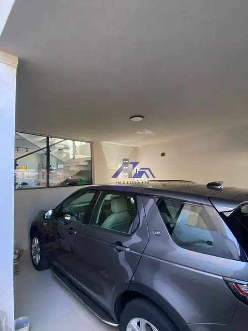 Sobrado com 3 quartos à venda, 227m2 em Jardim Nova Yorque, Aracatuba - SP - imagem 4 Foto 4 de Sobrado com 3 quartos à venda, 227m2 em Jardim Nova Yorque, Aracatuba - SP