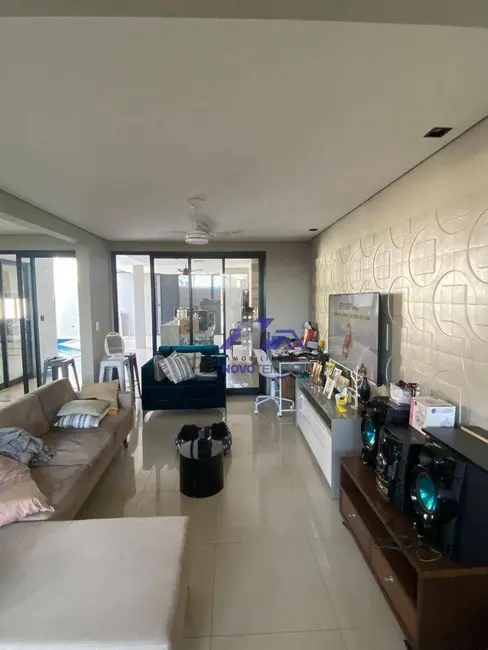 Sobrado com 3 quartos à venda, 227m2 em Jardim Nova Yorque, Aracatuba - SP - imagem 8 Foto 8 de Sobrado com 3 quartos à venda, 227m2 em Jardim Nova Yorque, Aracatuba - SP