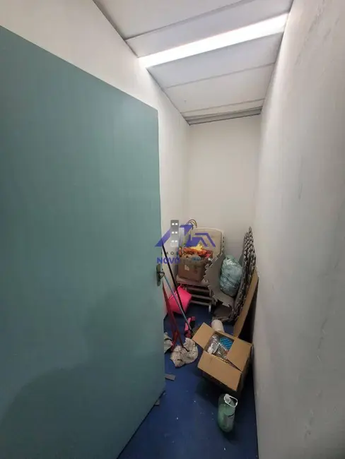 Foto 12 de Sobrado para alugar, 300m2 em Vila São Jorge, Barueri - SP