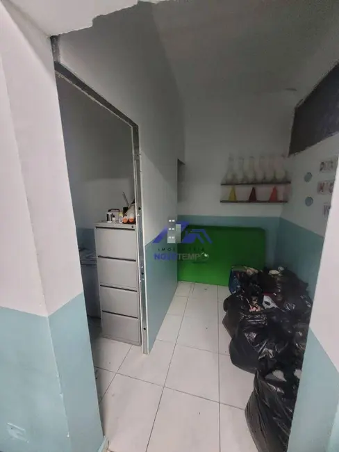 Sobrado para alugar, 300m2 em Vila São Jorge, Barueri - SP - imagem 4 Foto 4 de Sobrado para alugar, 300m2 em Vila São Jorge, Barueri - SP