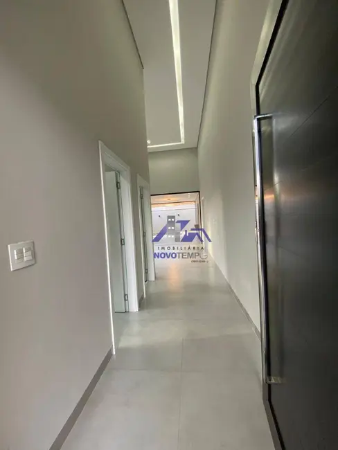 Foto 3 de Casa de Condomínio com 3 quartos à venda, 400m2 em Residencial Gaivota II, Sao Jose Do Rio Preto - SP