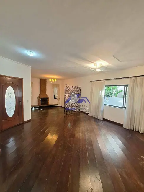 Foto 2 de Sobrado com 3 quartos para alugar, 360m2 em Santana De Parnaiba - SP
