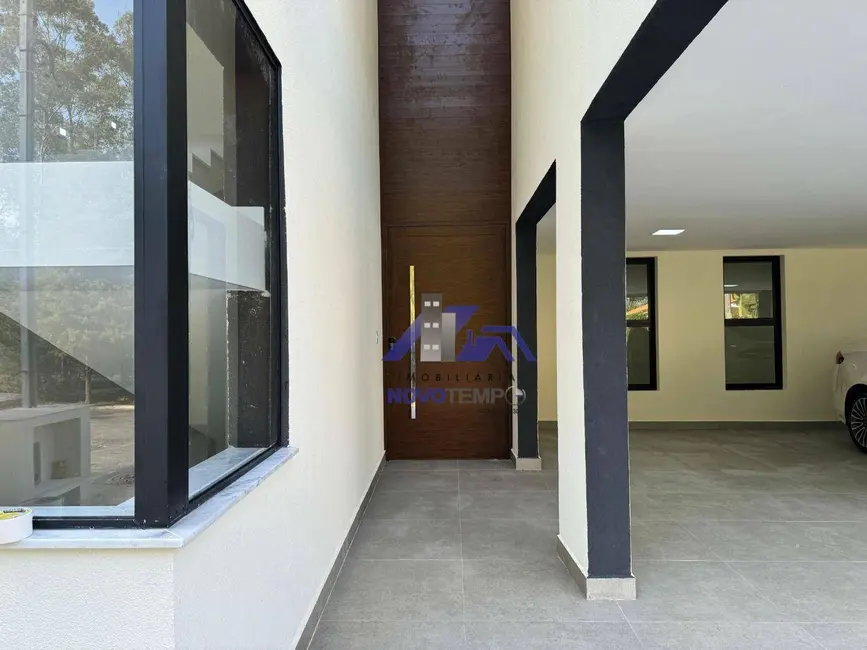 Foto 2 de Sobrado com 3 quartos à venda, 384m2 em Barueri - SP