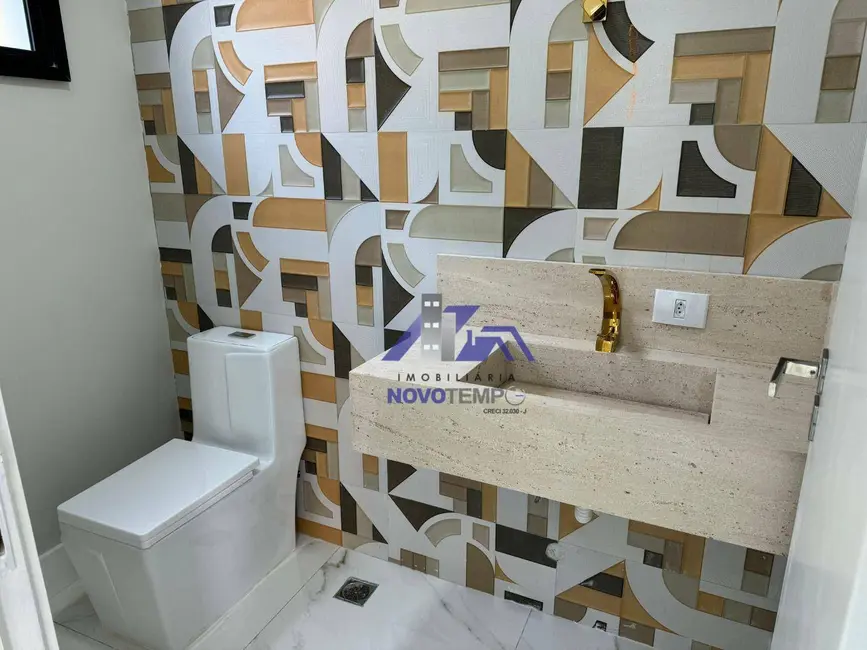 Foto 9 de Sobrado com 3 quartos à venda, 384m2 em Barueri - SP