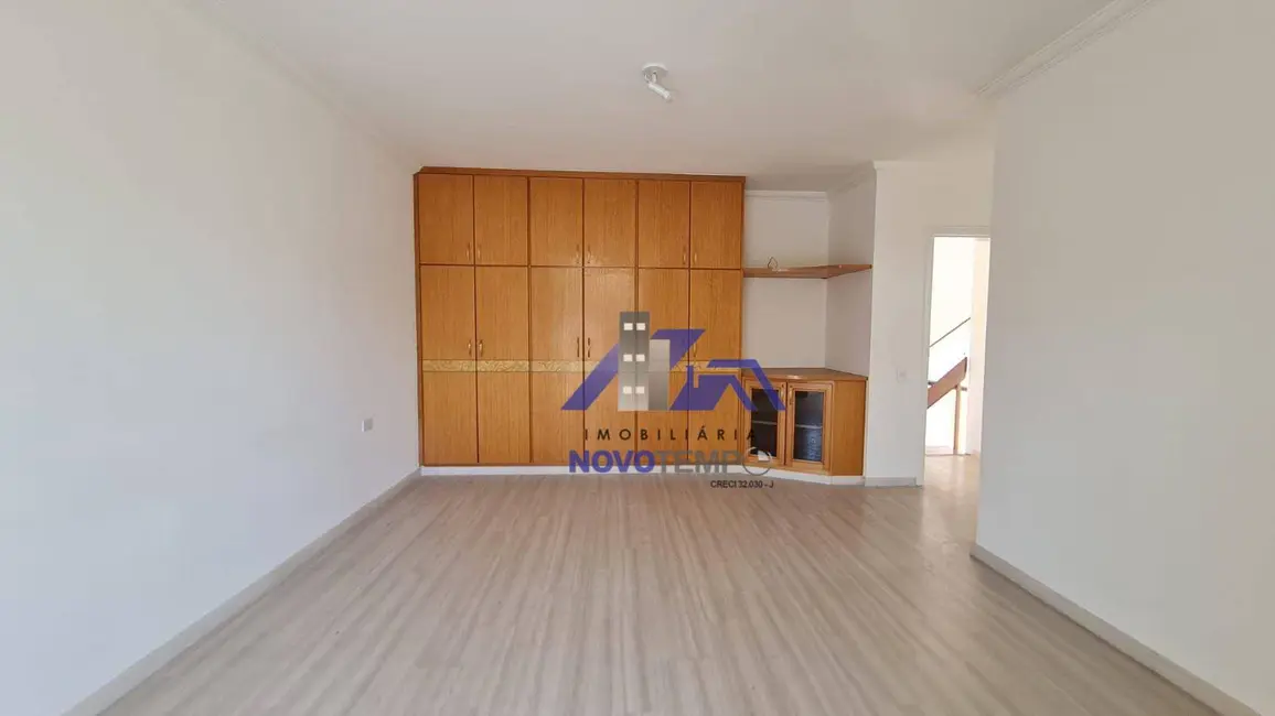 Foto 9 de Casa de Condomínio com 4 quartos à venda e para alugar, 850m2 em Santana De Parnaiba - SP