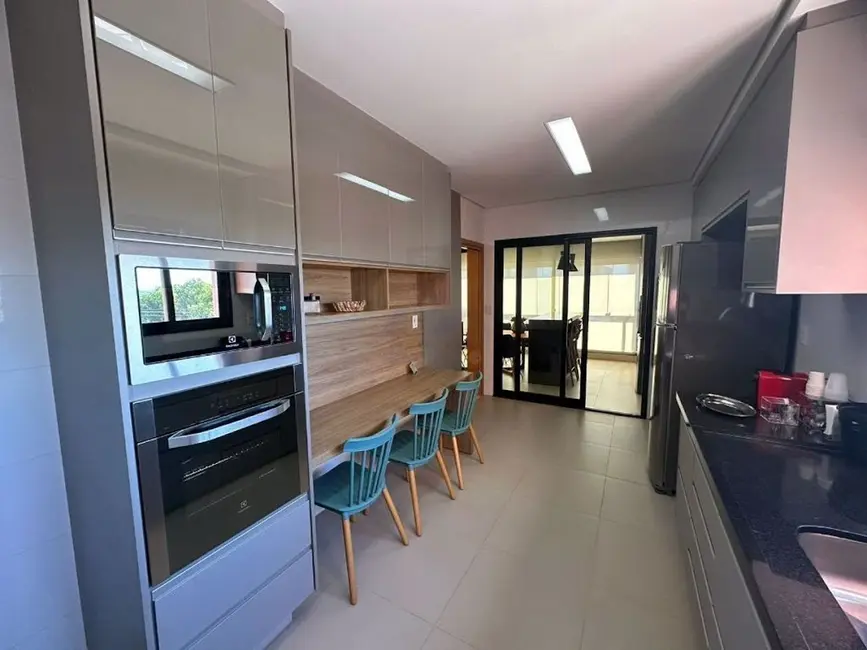 Apartamento com 4 quartos à venda, 257m2 em Jardim Sumaré, Aracatuba - SP - imagem 9 Foto 9 de Apartamento com 4 quartos à venda, 257m2 em Jardim Sumaré, Aracatuba - SP