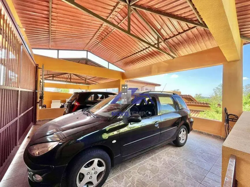 Sobrado com 3 quartos à venda, 927m2 em Chácara dos Lagos, Carapicuiba - SP - imagem 4 Foto 4 de Sobrado com 3 quartos à venda, 927m2 em Chácara dos Lagos, Carapicuiba - SP