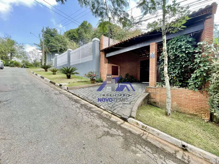 Foto 2 de Casa de Condomínio com 3 quartos à venda e para alugar, 1439m2 em Chácara dos Lagos, Carapicuiba - SP