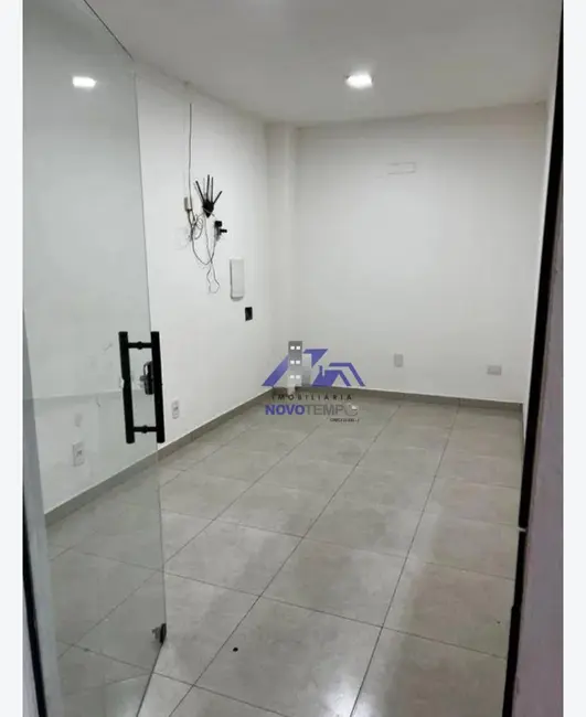 Armazém / Galpão para alugar, 300m2 em São Rafael, Aracatuba - SP - imagem 5 Foto 5 de Armazém / Galpão para alugar, 300m2 em São Rafael, Aracatuba - SP