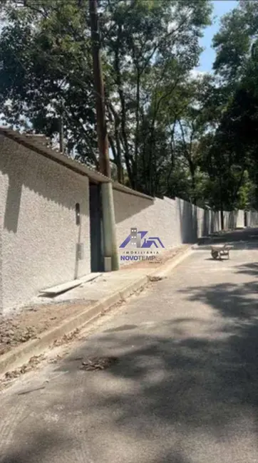 Foto 4 de Chácara à venda, 3000m2 em Suru, Santana De Parnaiba - SP