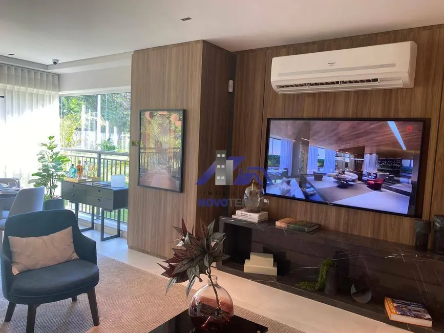 Foto 4 de Apartamento com 3 quartos à venda, 136m2 em Jardim das Acácias, São Paulo - SP