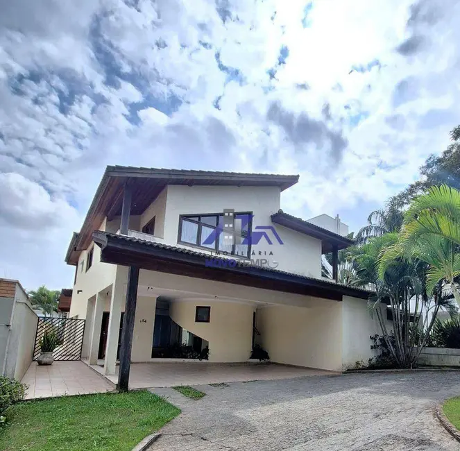 Foto 1 de Sobrado com 4 quartos para alugar, 526m2 em Santana De Parnaiba - SP