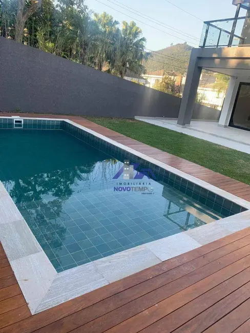 Foto 2 de Casa com 5 quartos à venda e para alugar, 442m2 em Santana De Parnaiba - SP