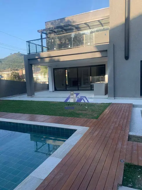 Foto 1 de Casa com 5 quartos à venda e para alugar, 442m2 em Santana De Parnaiba - SP