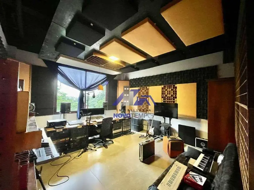 Foto 8 de Sala Comercial à venda, 86m2 em Chácara São João, Carapicuiba - SP