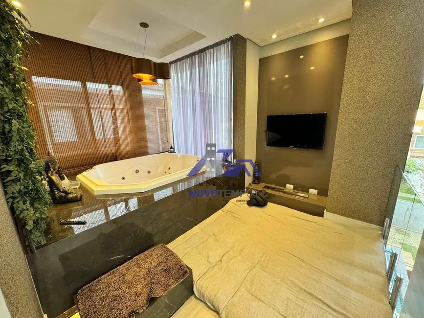 Foto 3 de Casa de Condomínio com 4 quartos para alugar, 456m2 em Santana De Parnaiba - SP