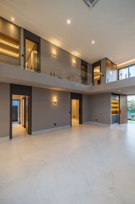 Sobrado com 4 quartos à venda, 530m2 em Residencial Quinta do Golfe, Sao Jose Do Rio Preto - SP - imagem 7 Foto 7 de Sobrado com 4 quartos à venda, 530m2 em Residencial Quinta do Golfe, Sao Jose Do Rio Preto - SP