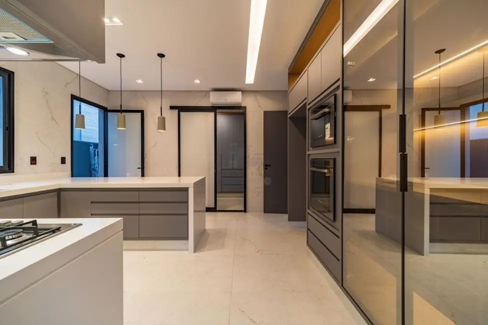 Sobrado com 4 quartos à venda, 530m2 em Residencial Quinta do Golfe, Sao Jose Do Rio Preto - SP - imagem 8 Foto 8 de Sobrado com 4 quartos à venda, 530m2 em Residencial Quinta do Golfe, Sao Jose Do Rio Preto - SP