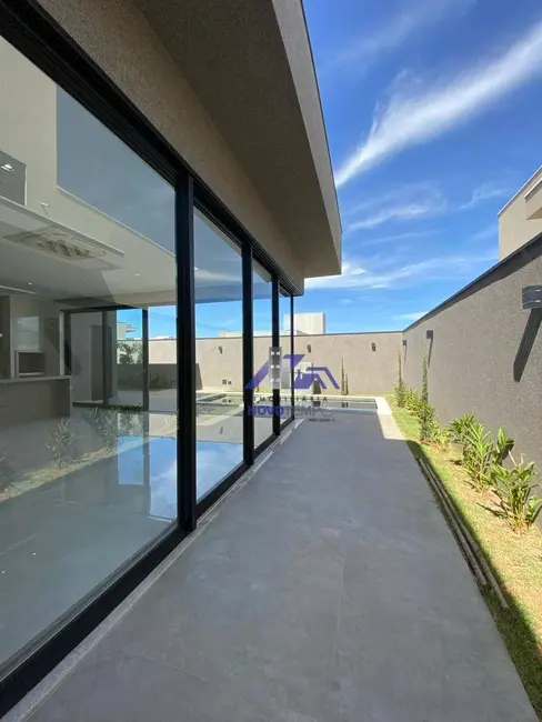 Casa de Condomínio com 3 quartos à venda, 450m2 em Residencial Quinta do Golfe, Sao Jose Do Rio Preto - SP - imagem 9 Foto 9 de Casa de Condomínio com 3 quartos à venda, 450m2 em Residencial Quinta do Golfe, Sao Jose Do Rio Preto - SP