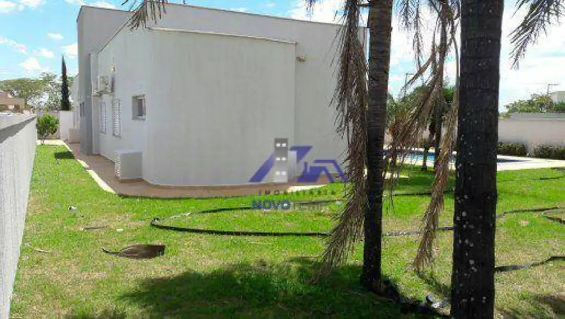 Foto 2 de Casa de Condomínio com 3 quartos à venda, 1000m2 em Condomínio Residencial Guatambu Park, Birigui - SP