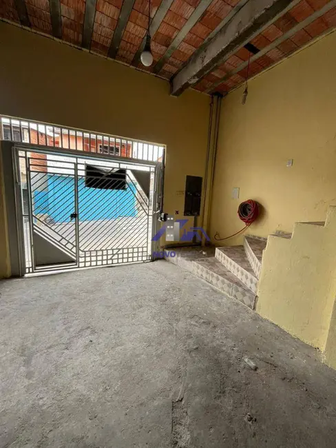 Foto 2 de Sobrado com 3 quartos à venda, 200m2 em Jardim Roseli, Carapicuiba - SP