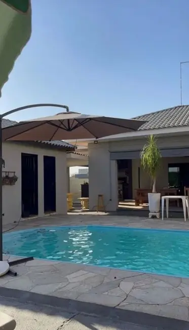 Sítio / Rancho com 3 quartos à venda, 500m2 em Aracatuba - SP - imagem 3 Foto 3 de Sítio / Rancho com 3 quartos à venda, 500m2 em Aracatuba - SP