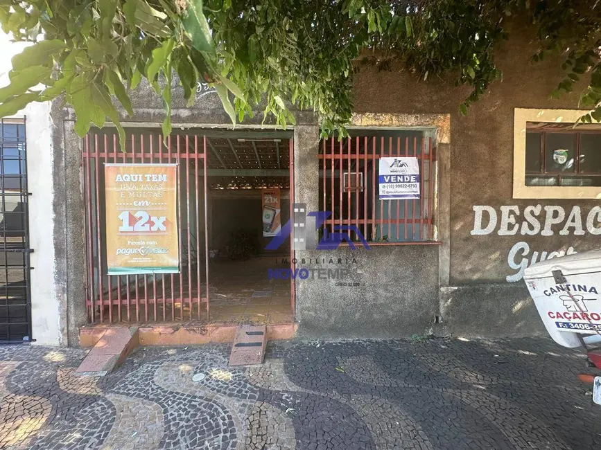 Foto 1 de Casa com 1 quarto à venda, 207m2 em Centro, Guararapes - SP