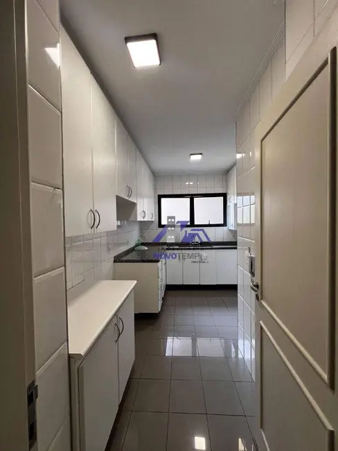 Foto 6 de Apartamento com 4 quartos para alugar, 205m2 em Alphaville Industrial, Barueri - SP
