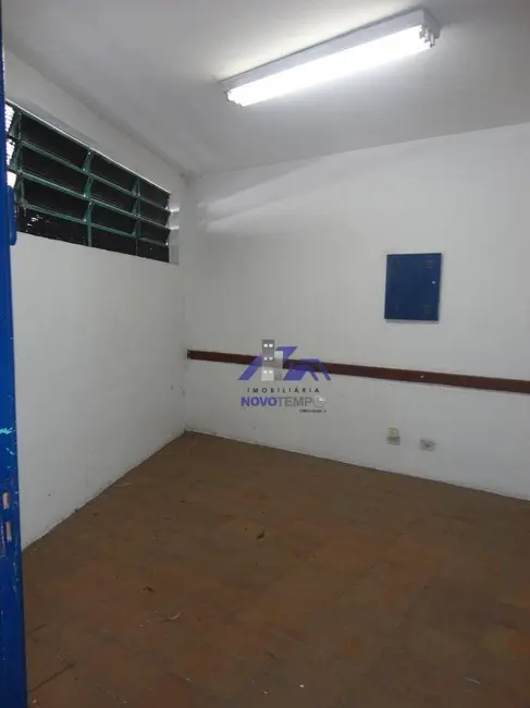 Armazém / Galpão para alugar, 1243m2 em Jardim Califórnia, Barueri - SP - imagem 7 Foto 7 de Armazém / Galpão para alugar, 1243m2 em Jardim Califórnia, Barueri - SP