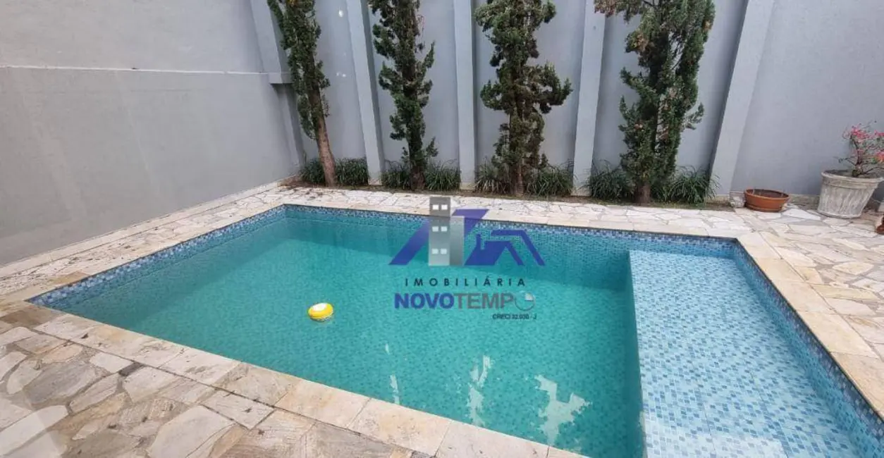 Sobrado com 4 quartos à venda, 368m2 em Santana De Parnaiba - SP - imagem 8 Foto 8 de Sobrado com 4 quartos à venda, 368m2 em Santana De Parnaiba - SP