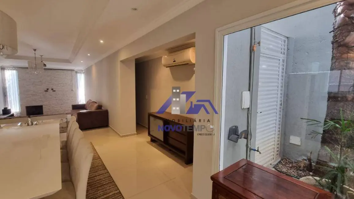 Sobrado com 4 quartos à venda, 368m2 em Santana De Parnaiba - SP - imagem 4 Foto 4 de Sobrado com 4 quartos à venda, 368m2 em Santana De Parnaiba - SP