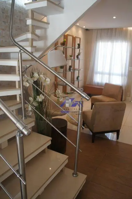 Foto 3 de Casa de Condomínio com 3 quartos à venda, 237m2 em Jardim da Glória, Cotia - SP