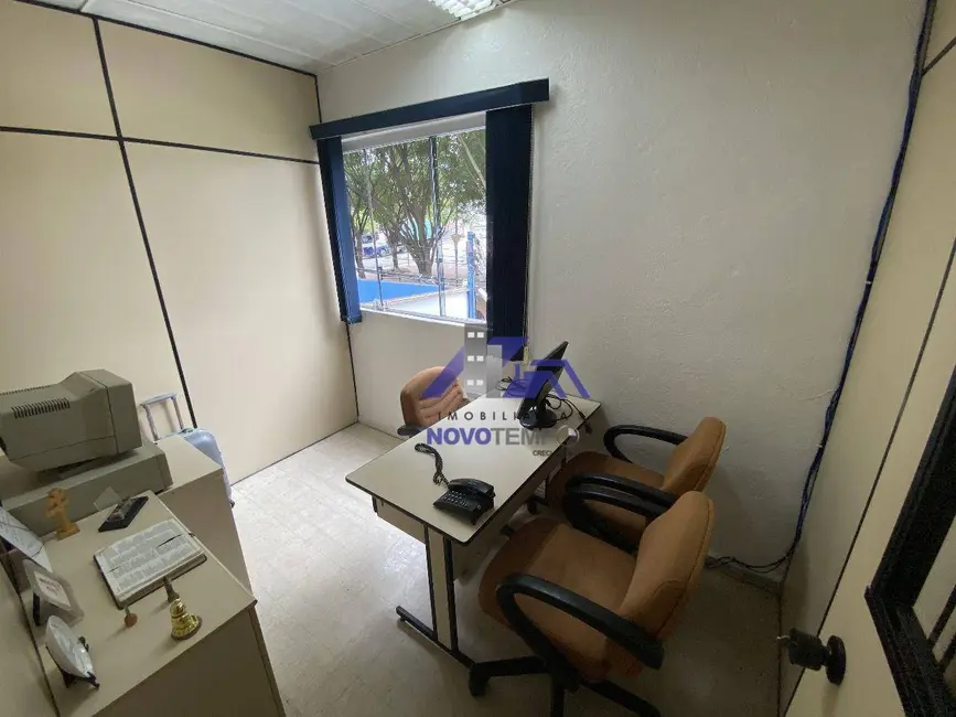 Foto 17 de Sobrado para alugar, 250m2 em Vila Boa Vista, Barueri - SP