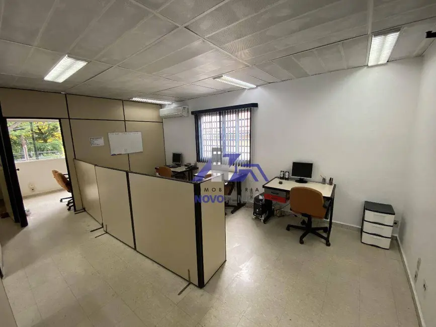 Foto 11 de Sobrado para alugar, 250m2 em Vila Boa Vista, Barueri - SP