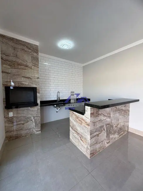 Casa de Condomínio com 3 quartos à venda, 250m2 em Vila Silvares, Birigui - SP - imagem 9 Foto 9 de Casa de Condomínio com 3 quartos à venda, 250m2 em Vila Silvares, Birigui - SP