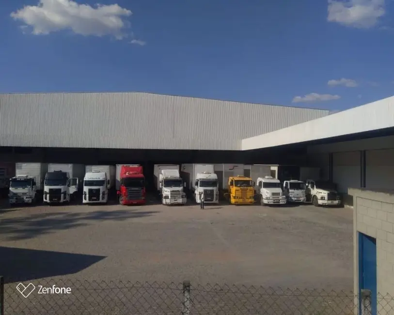 Foto 5 de Armazém / Galpão à venda e para alugar, 10000m2 em Vila Jovina, Cotia - SP