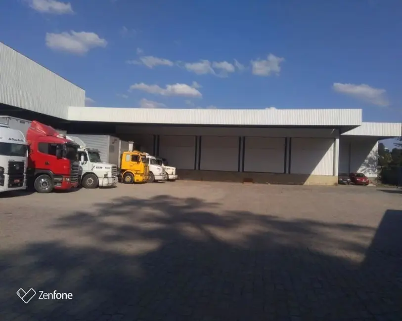 Foto 3 de Armazém / Galpão à venda e para alugar, 10000m2 em Vila Jovina, Cotia - SP