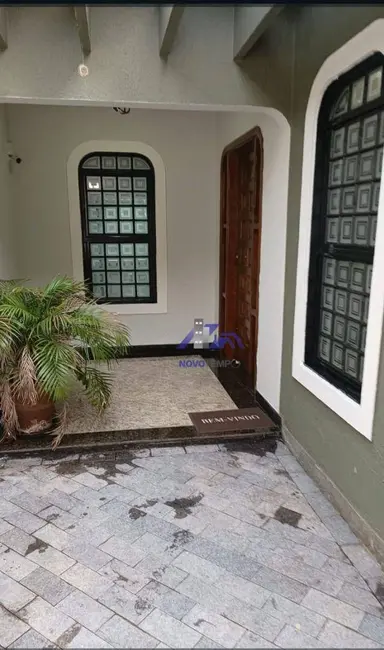 Casa com 3 quartos à venda, 300m2 em Dona Amélia, Aracatuba - SP - imagem 5 Foto 5 de Casa com 3 quartos à venda, 300m2 em Dona Amélia, Aracatuba - SP