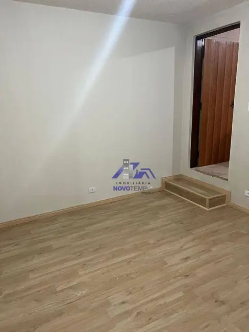 Foto 3 de Casa com 2 quartos para alugar, 100m2 em Parque dos Camargos, Barueri - SP
