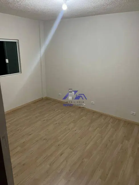 Foto 4 de Casa com 2 quartos para alugar, 100m2 em Parque dos Camargos, Barueri - SP
