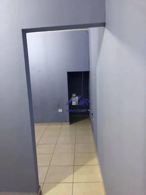 Casa com 2 quartos à venda, 157m2 em Parque dos Camargos, Barueri - SP - imagem 6 Foto 6 de Casa com 2 quartos à venda, 157m2 em Parque dos Camargos, Barueri - SP