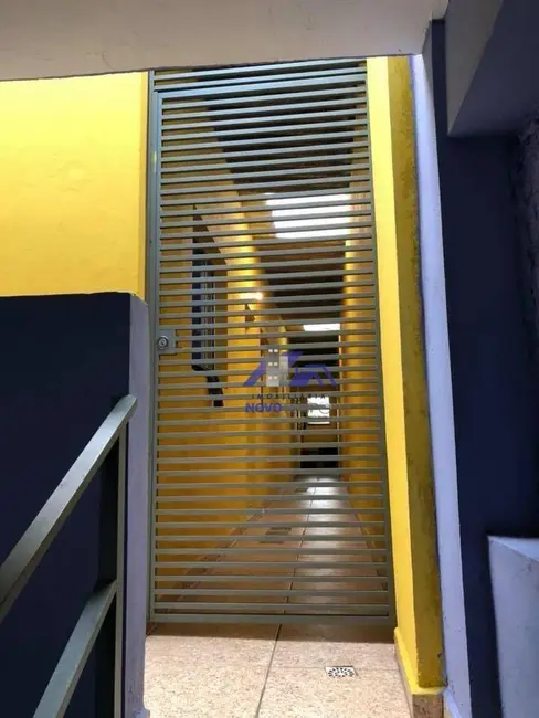 Foto 1 de Casa com 2 quartos à venda, 157m2 em Parque dos Camargos, Barueri - SP