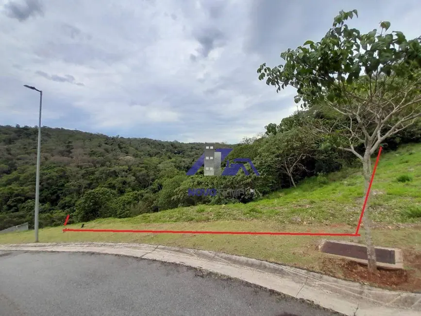 Foto 1 de Terreno / Lote à venda, 682m2 em Aldeia da Serra, Santana De Parnaiba - SP