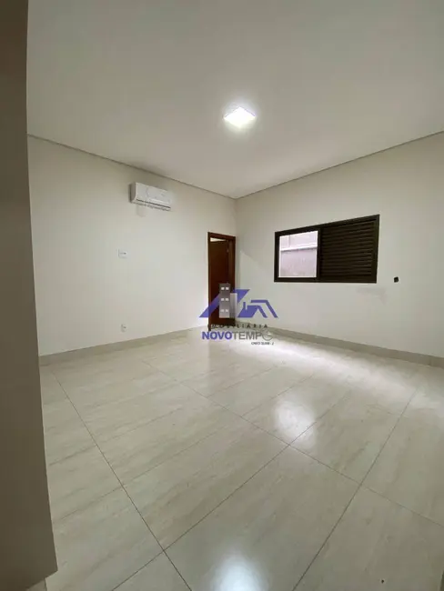 Foto 9 de Casa de Condomínio com 3 quartos à venda, 400m2 em Parque Residencial Damha, Sao Jose Do Rio Preto - SP