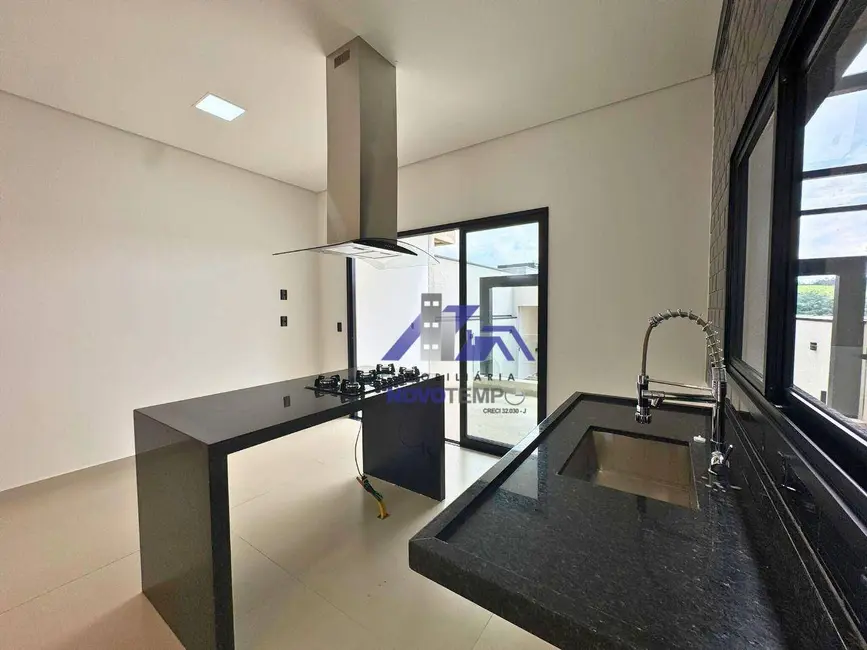 Foto 5 de Sobrado com 3 quartos à venda, 150m2 em Santana De Parnaiba - SP