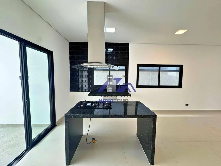 Foto 4 de Sobrado com 3 quartos à venda, 150m2 em Santana De Parnaiba - SP