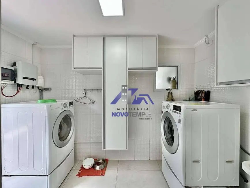 Sobrado com 3 quartos à venda, 692m2 em Nova Higienópolis, Jandira - SP - imagem 8 Foto 8 de Sobrado com 3 quartos à venda, 692m2 em Nova Higienópolis, Jandira - SP