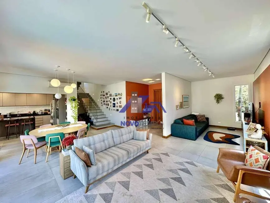 Casa de Condomínio com 4 quartos à venda, 525m2 em Granja Viana, Carapicuiba - SP - imagem 7 Foto 7 de Casa de Condomínio com 4 quartos à venda, 525m2 em Granja Viana, Carapicuiba - SP