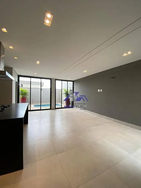 Casa de Condomínio com 3 quartos à venda, 270m2 em Residencial Maria Júlia, Sao Jose Do Rio Preto - SP - imagem 9 Foto 9 de Casa de Condomínio com 3 quartos à venda, 270m2 em Residencial Maria Júlia, Sao Jose Do Rio Preto - SP